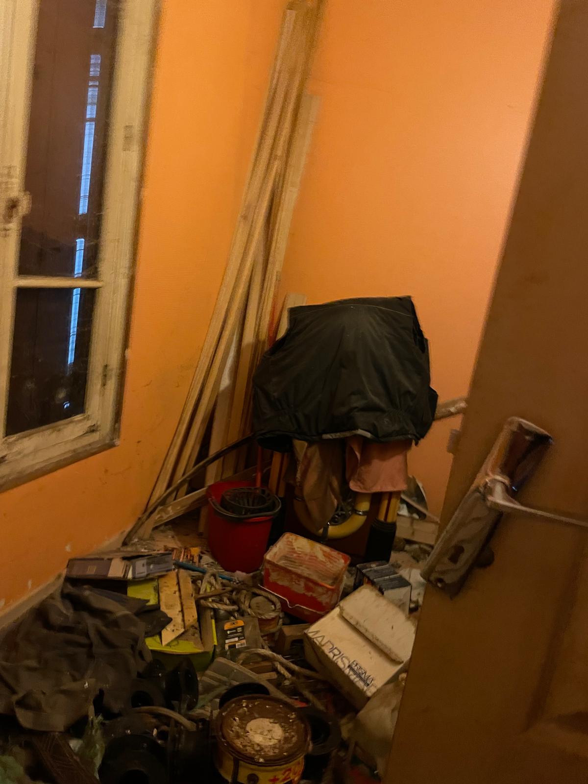 Peut-on mutualiser bennes et main-d’œuvre sur deux appartements insalubres voisins ? Peut-on mutualiser bennes et main-d’œuvre sur deux appartements insalubres voisins ?